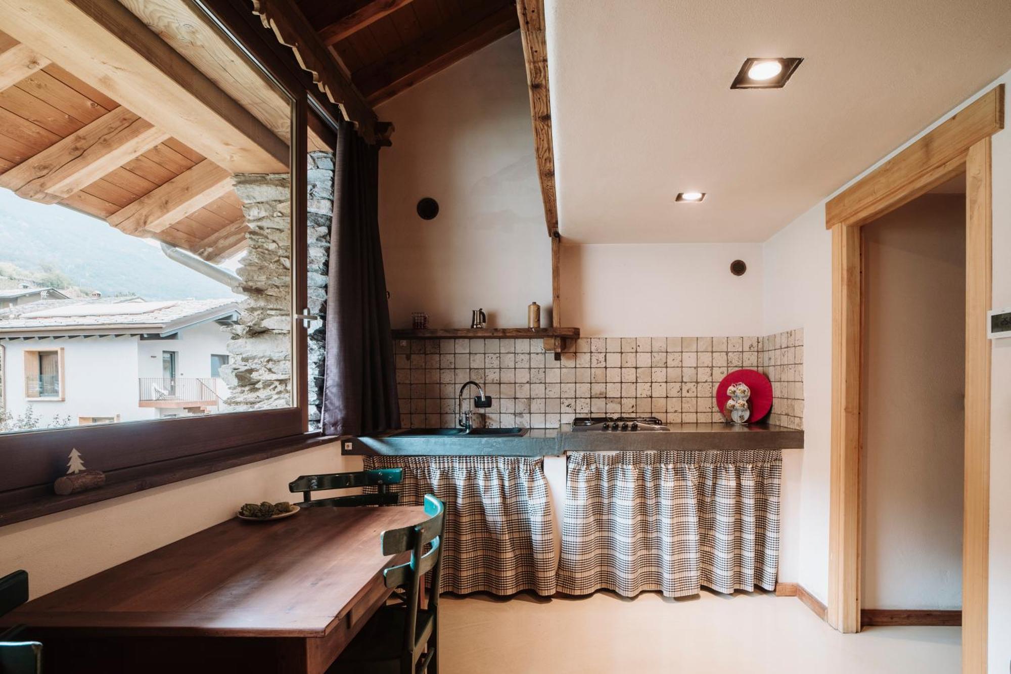 Maison Rosset Agriturismo, Camere, Appartamenti E Spa In Valle D'Aosta Нюс Экстерьер фото