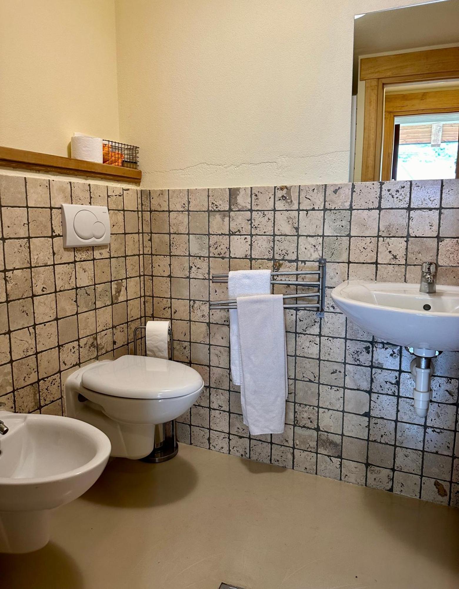 Maison Rosset Agriturismo, Camere, Appartamenti E Spa In Valle D'Aosta Нюс Экстерьер фото