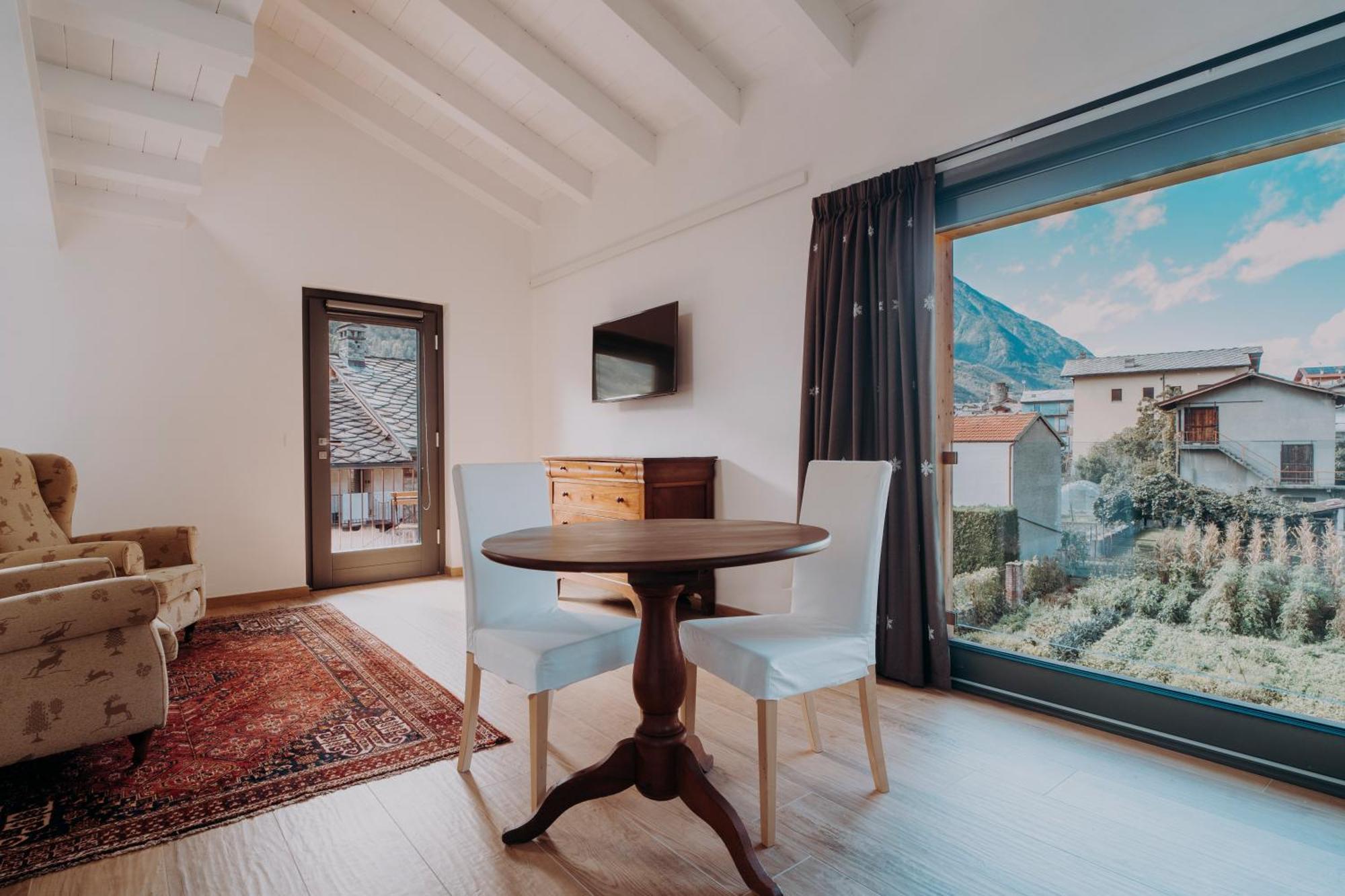 Maison Rosset Agriturismo, Camere, Appartamenti E Spa In Valle D'Aosta Нюс Экстерьер фото